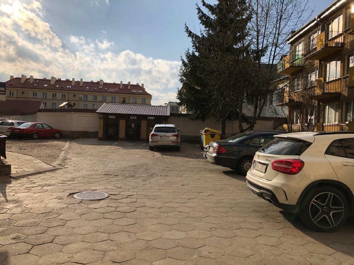 Apartment Cr Kameralny Przy Palacu Branickich Bialystok